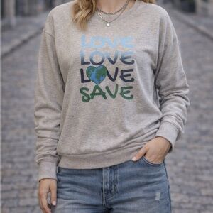 Ecothreads Graphic Sweatshirt Women’s Medium | Gray Blue Green Print | Cozy